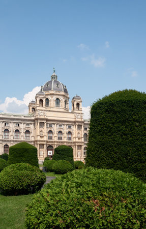 Facade of Natural History Museum on Maria-Theresien-Platz (Maria Theresa Square) and green square in front, Viennaのeditorial素材