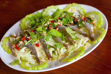 spicy raw shrimpwith saladの写真素材