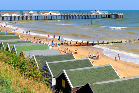 Southwold, UK - August 17, 2016 - Crowded beach at Southwold with the pier in the backgroundのeditorial素材