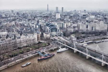 Guoman Charing Cross, London Eye Millennium Pier, londonの写真素材