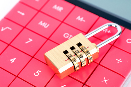 Gold lock on the calculator