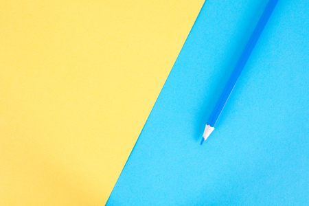 Color pencil   on yellow-blue backgroundの写真素材