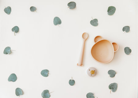 Bowl and plate for baby food, First Baby feeding time, neutral colorsの写真素材