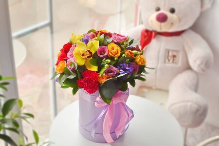 Bouquet in hat boxの写真素材