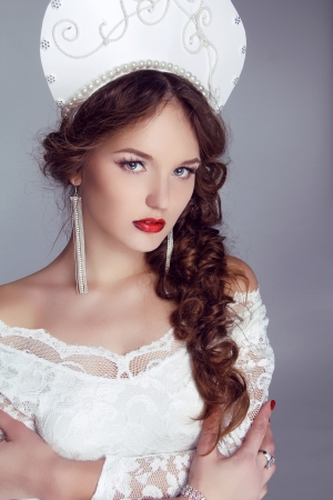 Beautiful woman with kokoshnik. Jewelry and Beauty. Fashion art Russian photoの写真素材