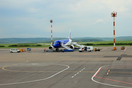 Airplane preparing to flight
のeditorial素材