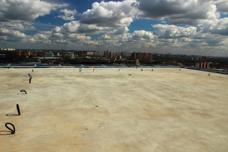 View of the unfinished helipad on the roof of an office building
の写真素材