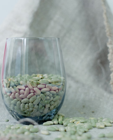 Green beans in a glass jarの写真素材