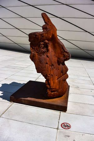 A sculpture in the form of a mask near the Heydar Aliyev Center. Azerbaijan Baku 2019のeditorial素材