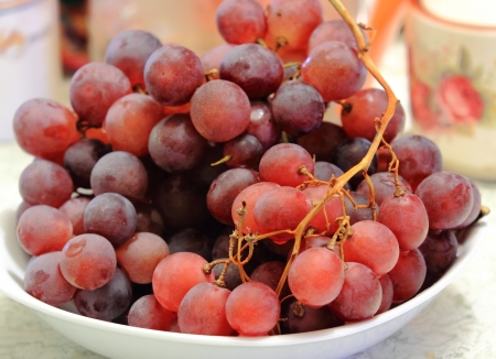 Grapes on the tableの写真素材