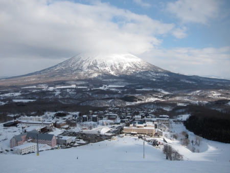 Hokkaido, Japan - Hirafu and Mount Yotei, のeditorial素材