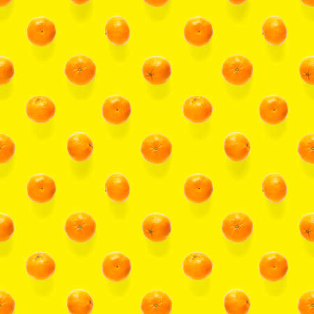 Fresh mandarin Seamles pattern. Ripe fruit tangerines seamless pattern. Fresh citrus isolated on...