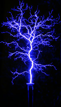 Electric Tree. Stunning Blue Plasma Discharge, Branching Filaments. Science Experiment.の素材