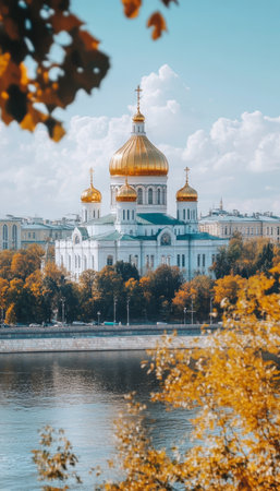 Historic Cathedral of Christ the Saviour, Moscow River, Autumn Foliage, Clear Sky, Russiaの素材