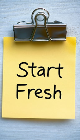 Bright Sticky Note with a Fresh Start Message Embracing New Beginnings and Fresh Resolutionsの素材
