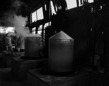 This is a series of photos, the author captures Ask bakers in Binh Thuan Province, Vietnam. Ask cake is often used in the worshiping ceremony, at the temple, or the family. This is a very popular dishのeditorial素材