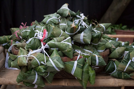 This is a series of photos, the author captures Ask bakers in Binh Thuan Province, Vietnam. Ask cake is often used in the worshiping ceremony, at the temple, or the family. This is a very popular dishのeditorial素材