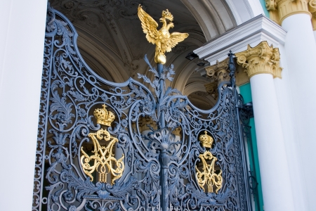 main gate of the ,Winter Palace,. Now it is the Hermitage. St. Petersburg. Russia.のeditorial素材