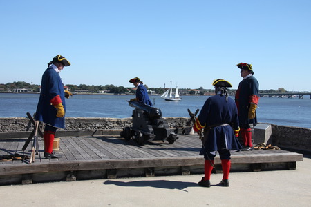 historical performance in Castillo de San Marcosのeditorial素材