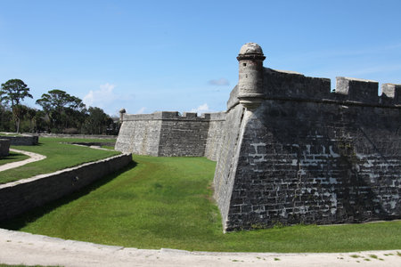 The Castillo de San Marcos is the oldest masonry fort in the continental United States, located on the western shore of Matanzas Bay in the city of St. Augustine, Florida.のeditorial素材
