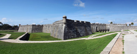 The Castillo de San Marcos is the oldest masonry fort in the continental United States, located on the western shore of Matanzas Bay in the city of St. Augustine, Florida.のeditorial素材