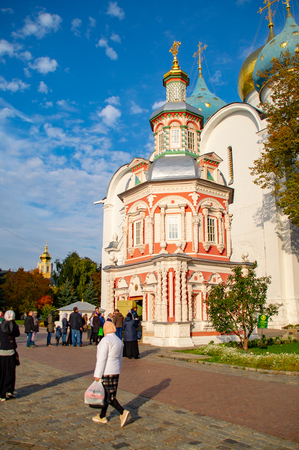 architecture Sergiev Posad 2018.Sergiev Posad, a Church with beautiful Golden domes.のeditorial素材