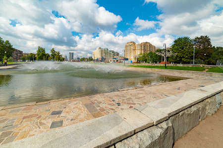 City the Moscow .view of the fountain at the Great Moscow Circus.Vernadsky avenue.Russia.2019のeditorial素材
