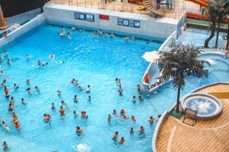Bathing visitors to the water parkのeditorial素材