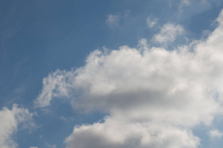 Blue sky on a bright sunny day
の写真素材