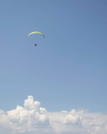 Parachute in the cloudsの写真素材
