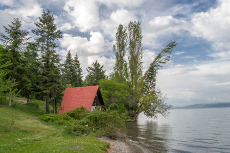Weekend house by the lakeの写真素材