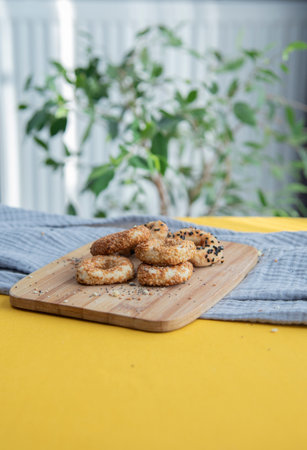 Small pure cookies. traditional turkish simit. close upの写真素材