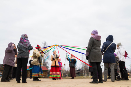 Russian village Shuvalovka Petrodvorets district Saint-Petersburg, Russia, 13 March, 2016. Traditional Russian celebration of Maslenitsa in the Russian village of Shuvalovkaのeditorial素材
