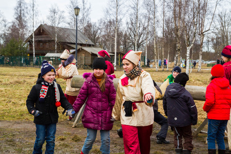 Russian village Shuvalovka Petrodvorets district Saint-Petersburg, Russia, 13 March, 2016. Traditional Russian celebration of Maslenitsa in the Russian village of Shuvalovkaのeditorial素材
