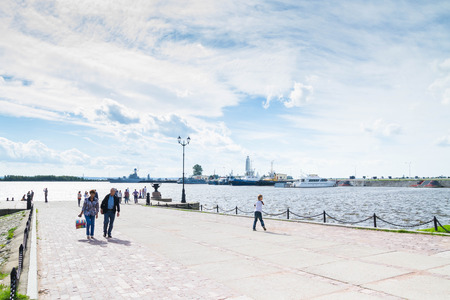 Kronshtadt, Saint-Petersburg, Russia, August 27, 2016. Pier at the Gulf of Finland in Kronstadt in the summer.のeditorial素材
