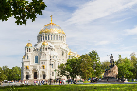 Kronshtadt, Saint-Petersburg, Russia, August 27, 2016. Naval St. Nicholas Cathedral in Kronstadt.のeditorial素材