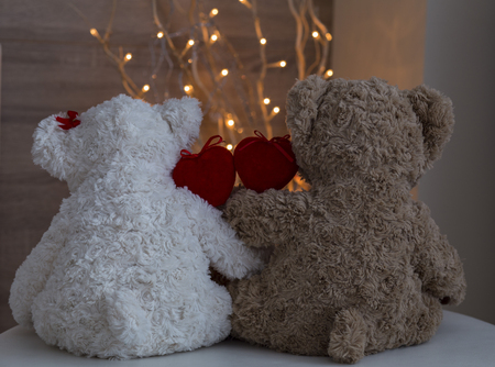 2 bears and a red heartの写真素材