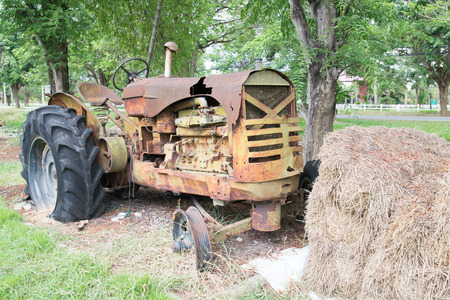 Old tractorの写真素材