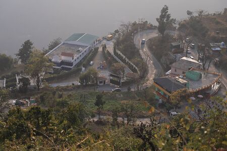 Turn on hill side roads of uttarakhand himalayaの写真素材