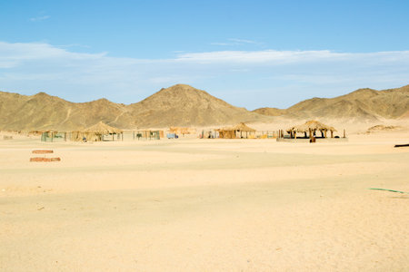 horizontal sky outdoors mountain desert colo, extremeの写真素材