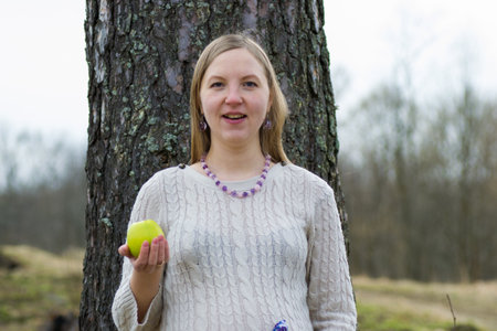 pregnancy life human women healthy beauty natureの写真素材