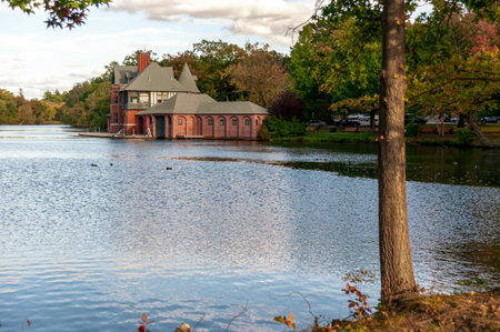 Roger Williams Park, Rhode Island, USA - October 13, 2009: Dalrymple Boathouse on Pleasure Lake in Roger Williams Parkのeditorial素材