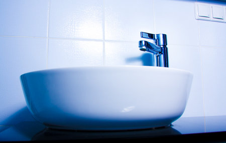 Modern Style Chrome Single Lever Bathroom Faucet Tapの写真素材