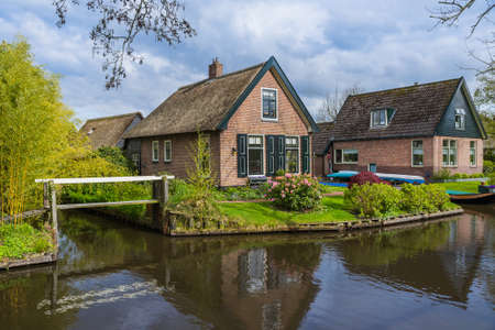 Typical dutch village Giethoorn in Netherlands - architecture backgroundのeditorial素材