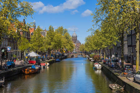 AMSTERDAM NETHERLANDS - APRIL 25, 2017: Central district on April 25, 2017 in Amsterdam Netherlands.のeditorial素材