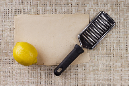 Kitchen tool to get a dried peel of citrus.
