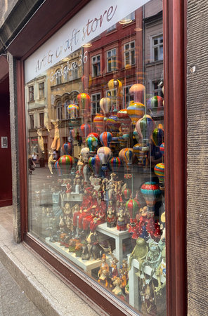 Shop window in Vienna, Austriaの写真素材