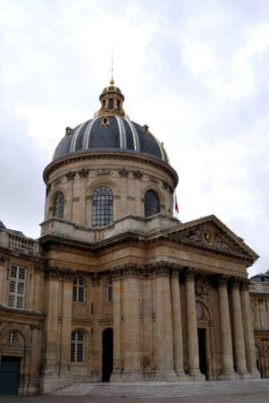Front of the well-known french institute,  Institut de France   の写真素材