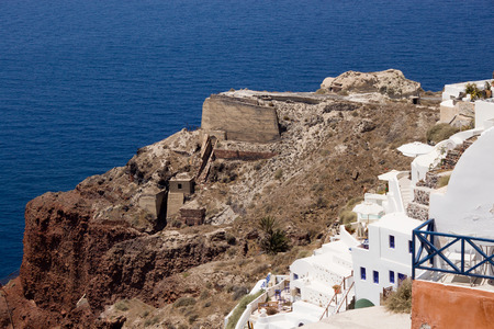 SANTORINI, GREECE %u2013 AUGUST 3, 2013  Oia, Santorini, Greece  In the center of the frame are the ruins of the Venetian fortressのeditorial素材