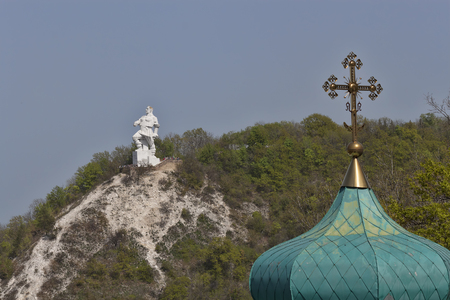 SVIATOHIRSK, UKRAINE â APRIL 30, 2017:  Monument to Artem in Svyatohirsk on April 16, 2017. Sculptor Kavaleridze. Perhaps soon to fall under the de-communization and will be demolished.のeditorial素材